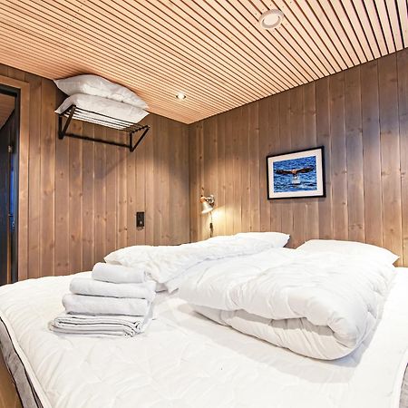 Rorbuleilighet Lysoysundet 1G Henningsvær Exterior foto